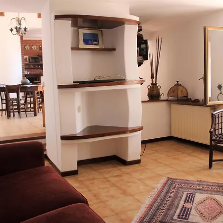 4 Palme Villa